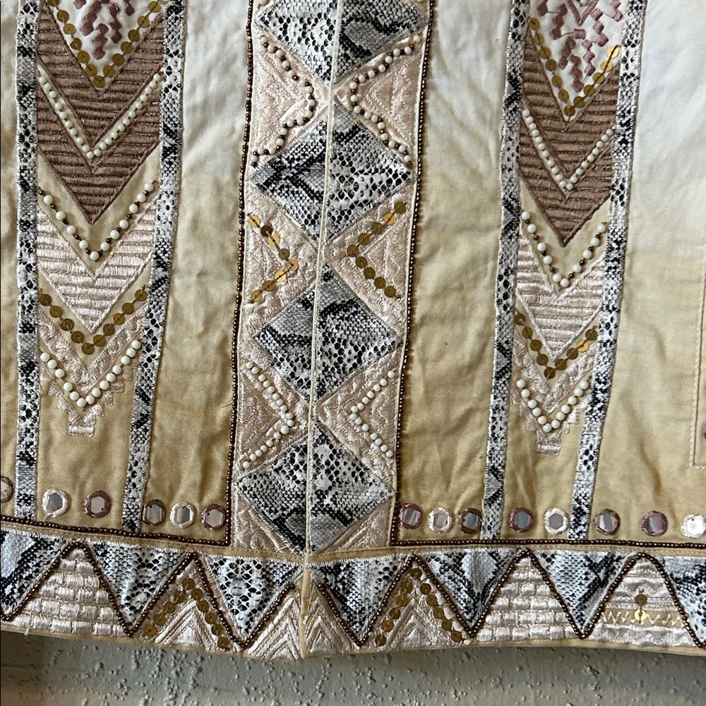 Women's Embroidered Jacket - Picture 4 of 16